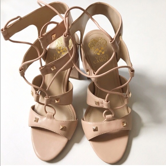Vince Camuto Shoes - Vince Camuto sandals 8M